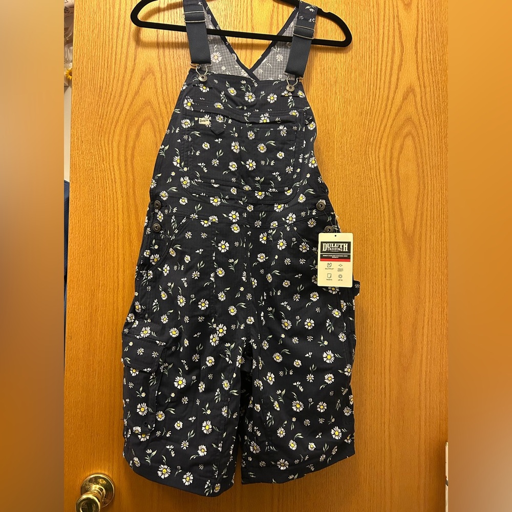 Duluth Trading Heirloom Short Overalls New